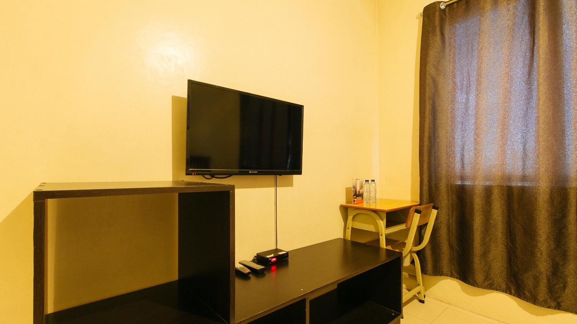 Reddoorz Plus @ E Rodriguez Corner Banawe Quezon City Bagian luar foto